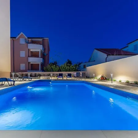 Apartman Apartments 